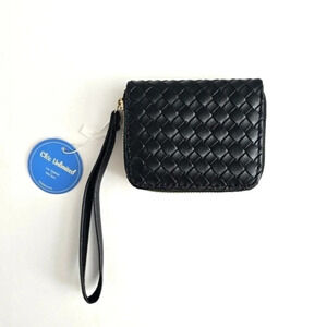 Woven Pattern Wristlet Change Purse